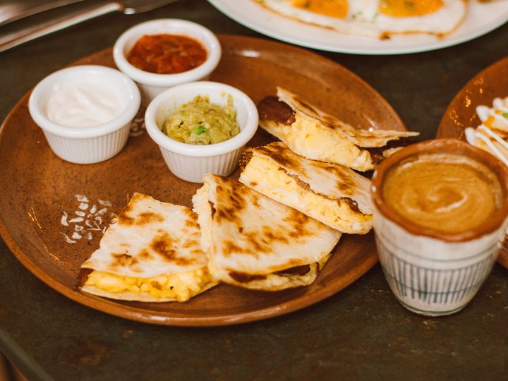 Quesadillas with salsa and guacamole